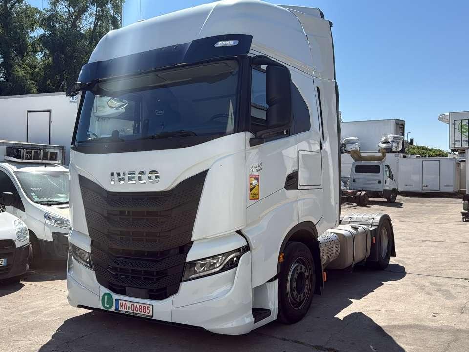 Iveco S-WAY S490 Foto 19