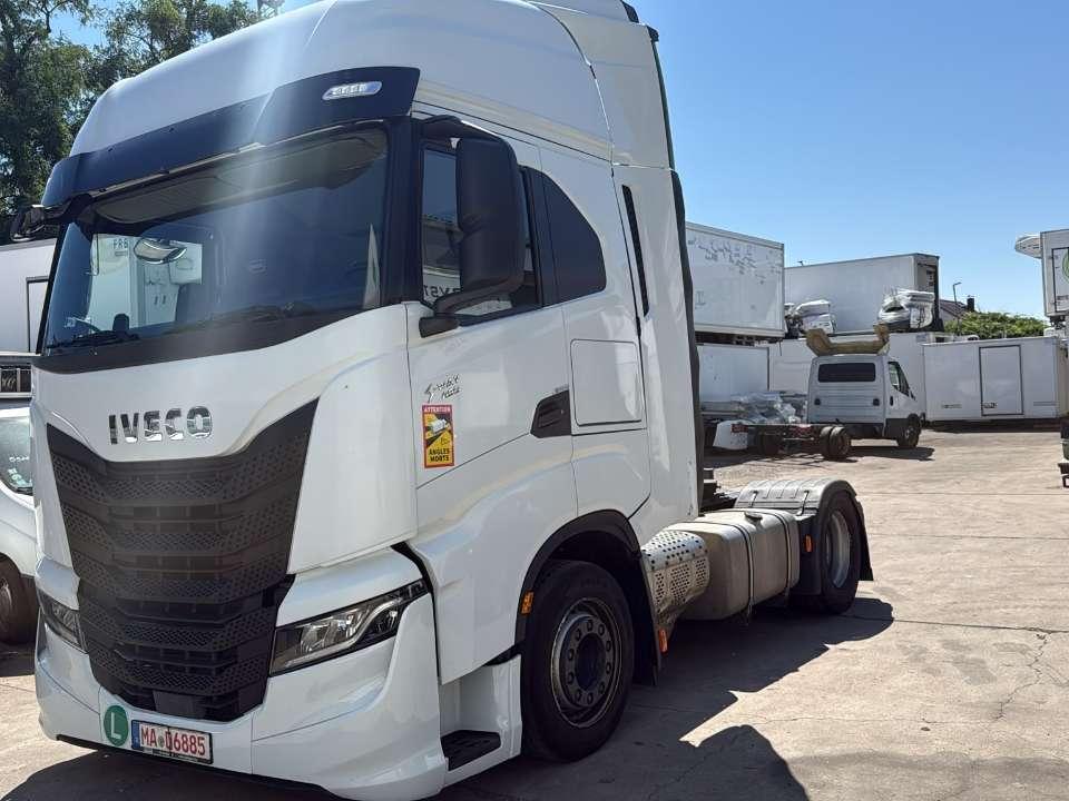 Iveco S-WAY S490 Foto 27