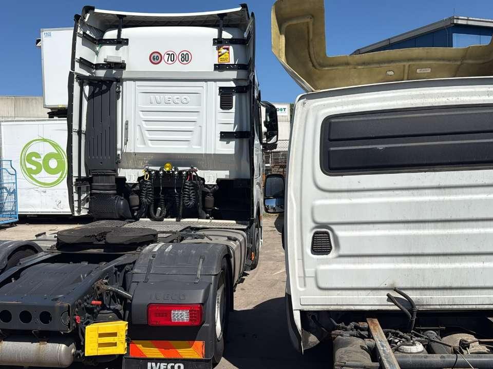 Iveco S-WAY S490 Foto 5