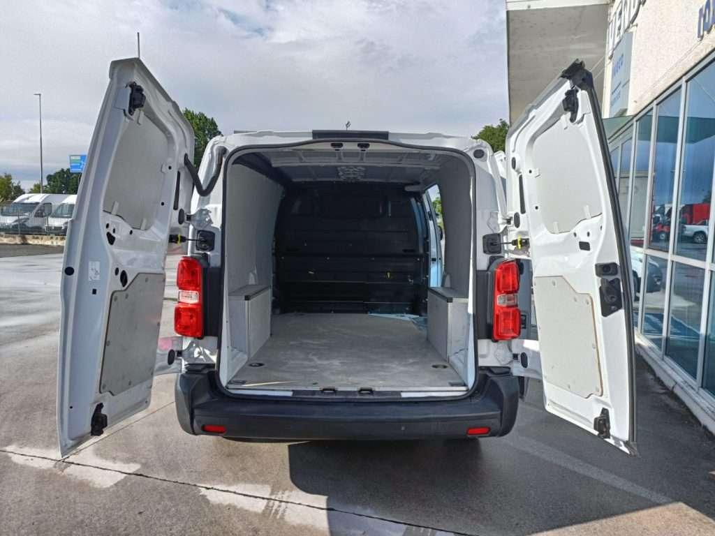 Fiat SCUDO  L1H1 1.5 BLUEHDI 120 CV MT6 BUSINESS Foto 18