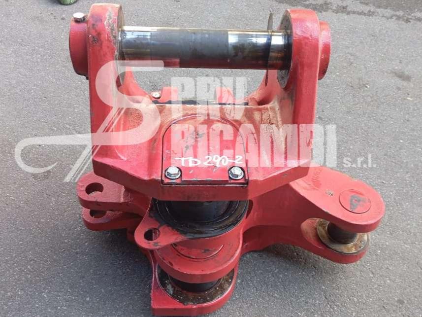 Snodo per Takeuchi TB 290-2 Foto 3