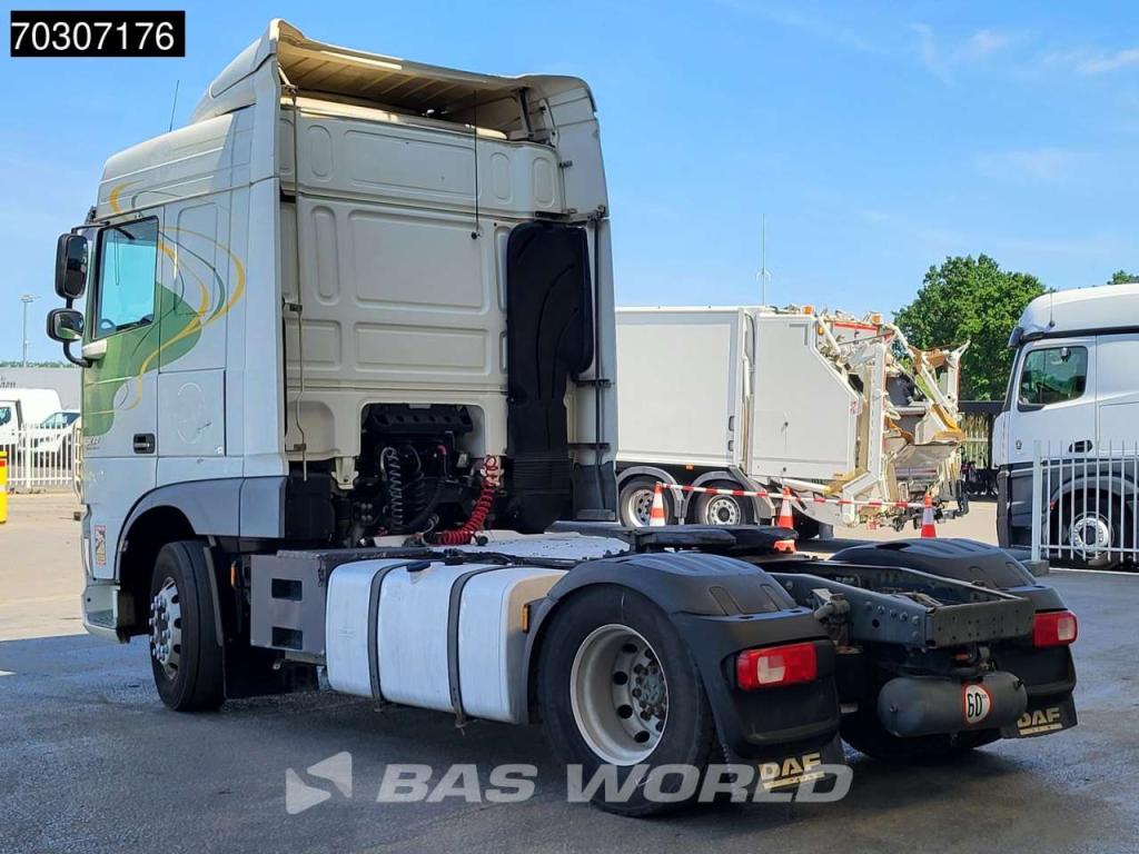 Daf XF 440 XF 4X2 SC Powderbulk-compressor Gardner Denver Alcoa Foto 2