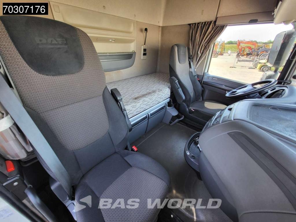 Daf XF 440 XF 4X2 SC Powderbulk-compressor Gardner Denver Alcoa Foto 28