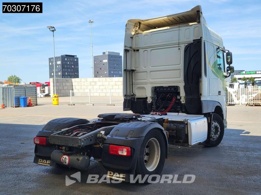 Daf XF 440 XF 4X2 SC Powderbulk-compressor Gardner Denver Alcoa Foto 5