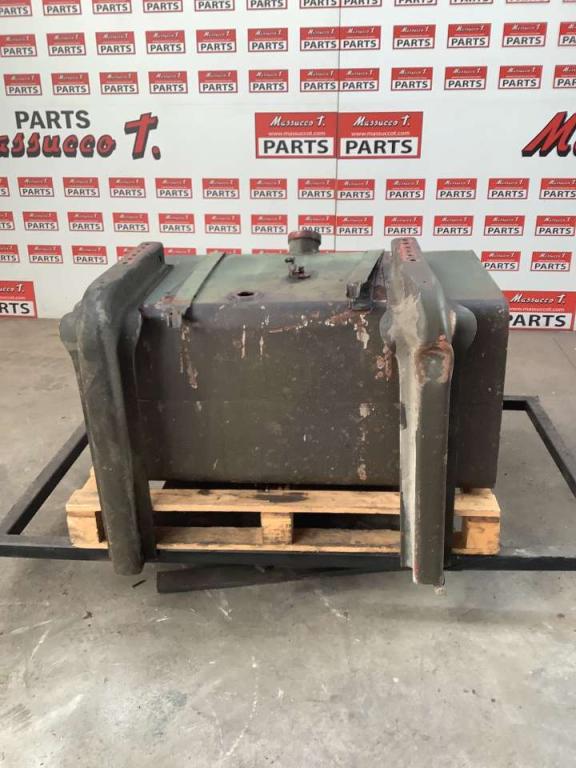 SERBATOIO CARBURANTE PER IVECO 260/330 F 35 Serbatoio Foto 1