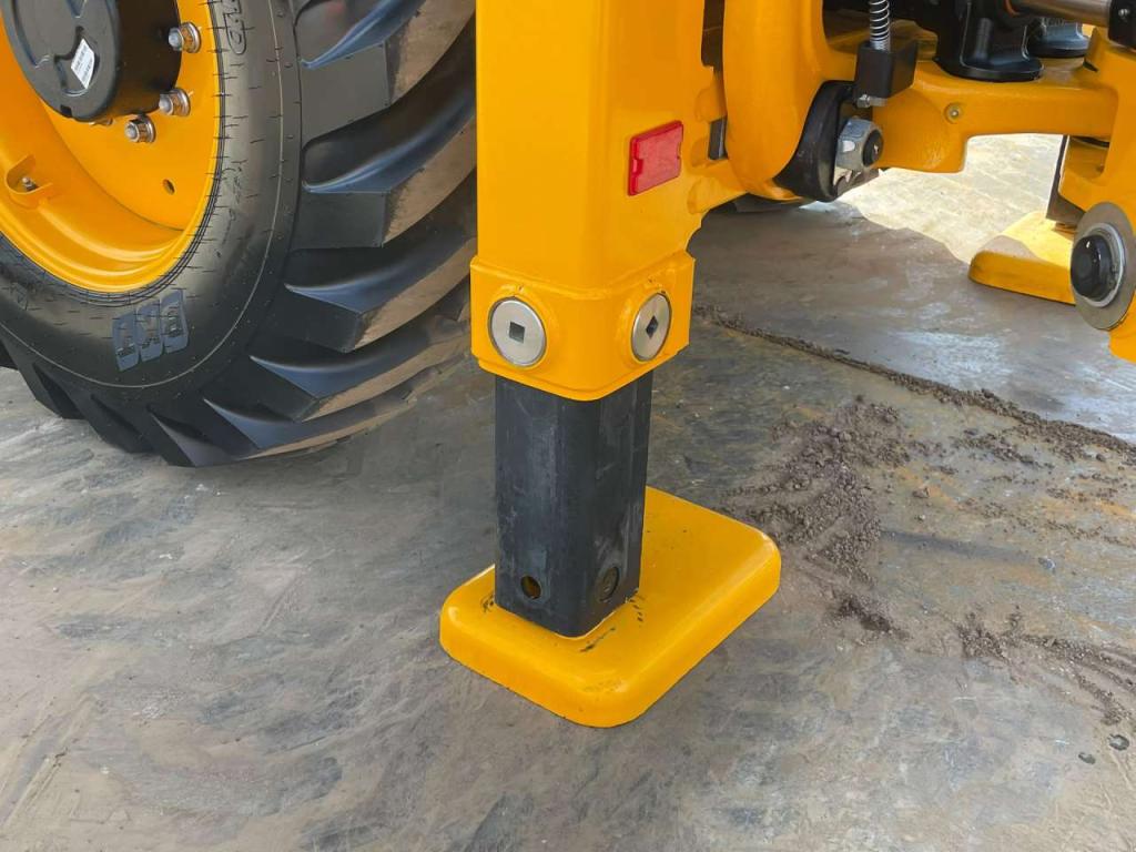 JCB 3DX 4WD hammerlines Foto 19
