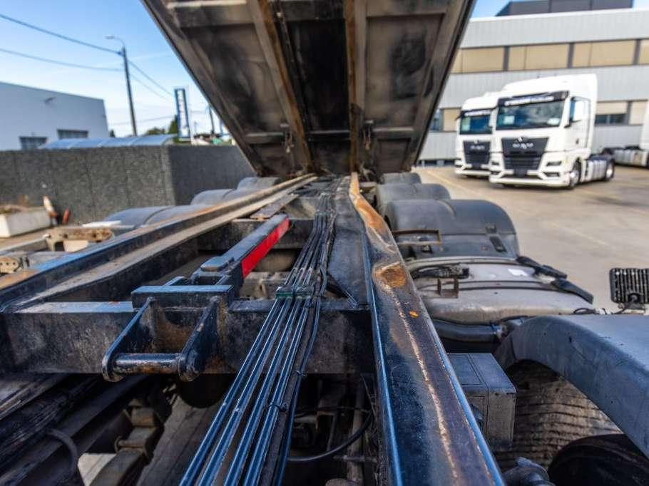 Man TGS 35.460 BL-10x4 Foto 15