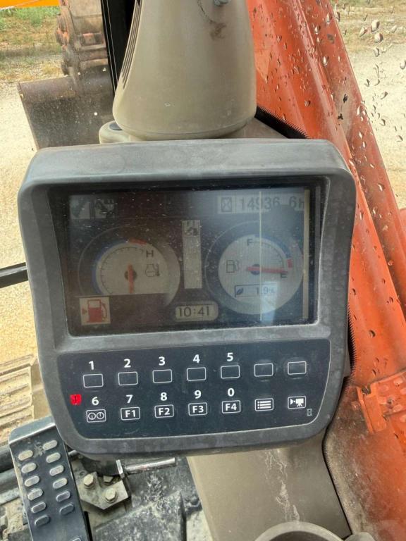 Hitachi Zaxis 240N Foto 5