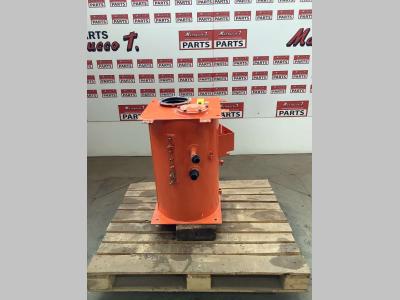 Serbatoio olio idraulico per Hitachi Zx130 in vendita da Massucco T. Srl Area Ricambi