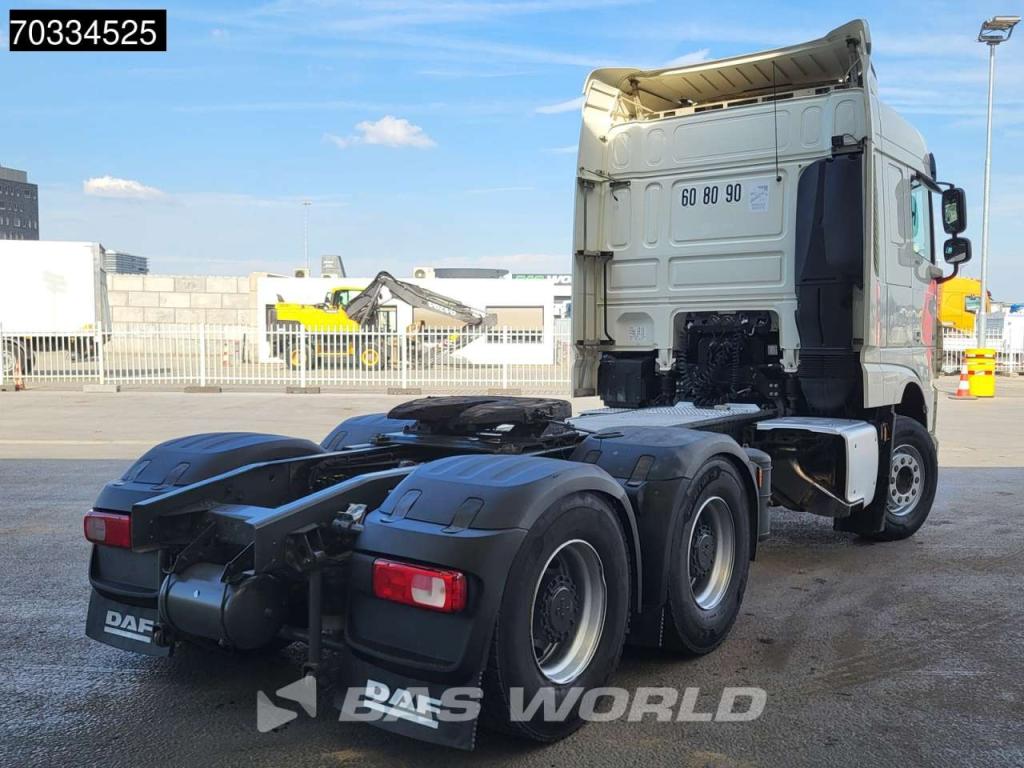 Daf XF 530 6X4 SC Retarder ACC Navi Big Axles Foto 5