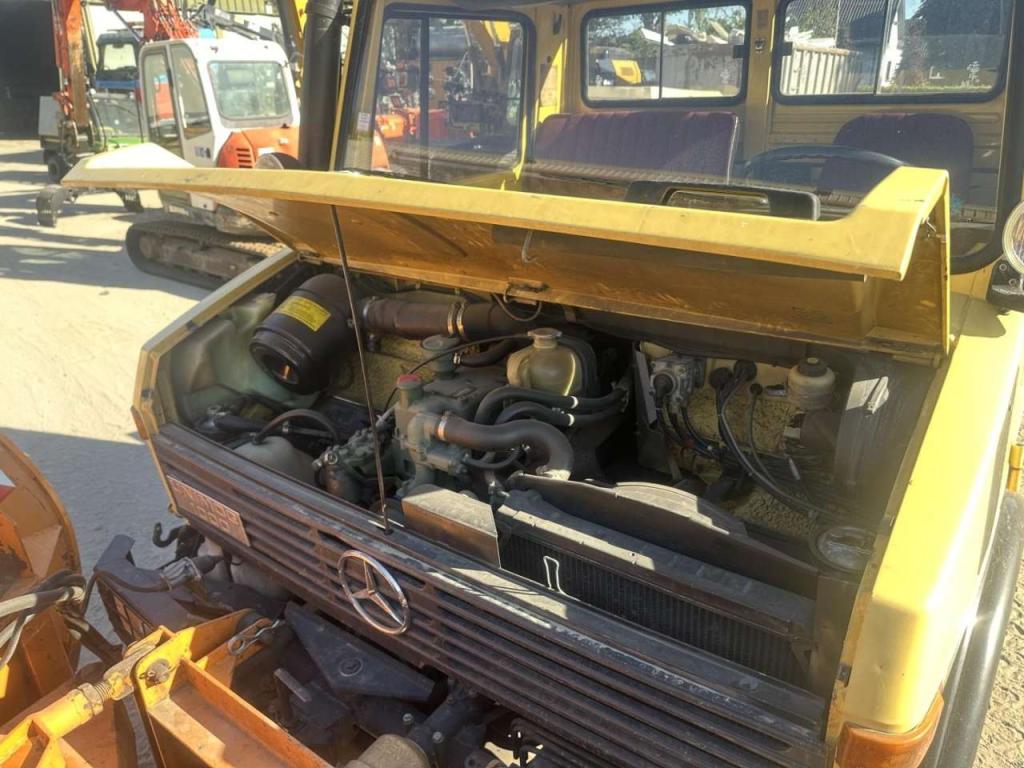 Mercedes-Benz Unimog U 1000 32.883km // ORIGINAL MILEAGE Foto 14