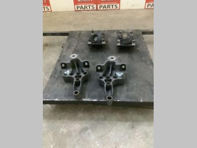 Supporti motore per Volvo FH16 550 6x4 in vendita da Massucco T. Srl Area Ricambi