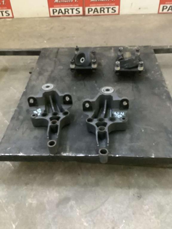 Supporti motore per Volvo FH16 550 6x4 Foto 1