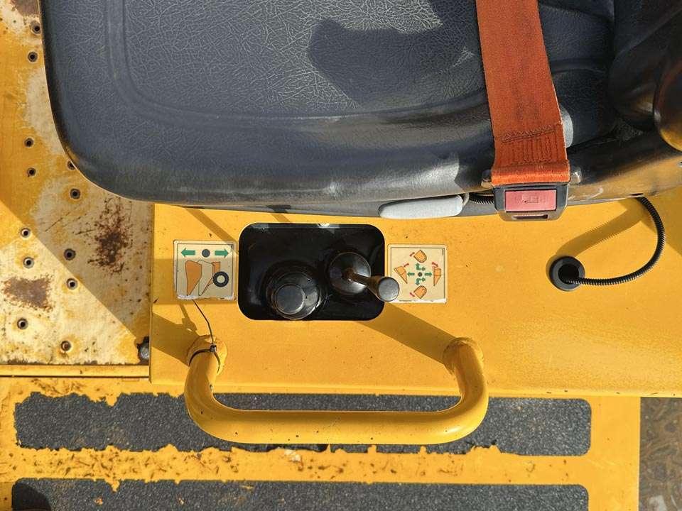 Thwaites MACH471 4X4 Foto 12