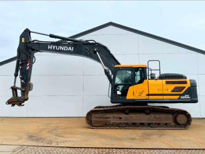 Hyundai HX300AL - Quick Coupler / 360° Camera