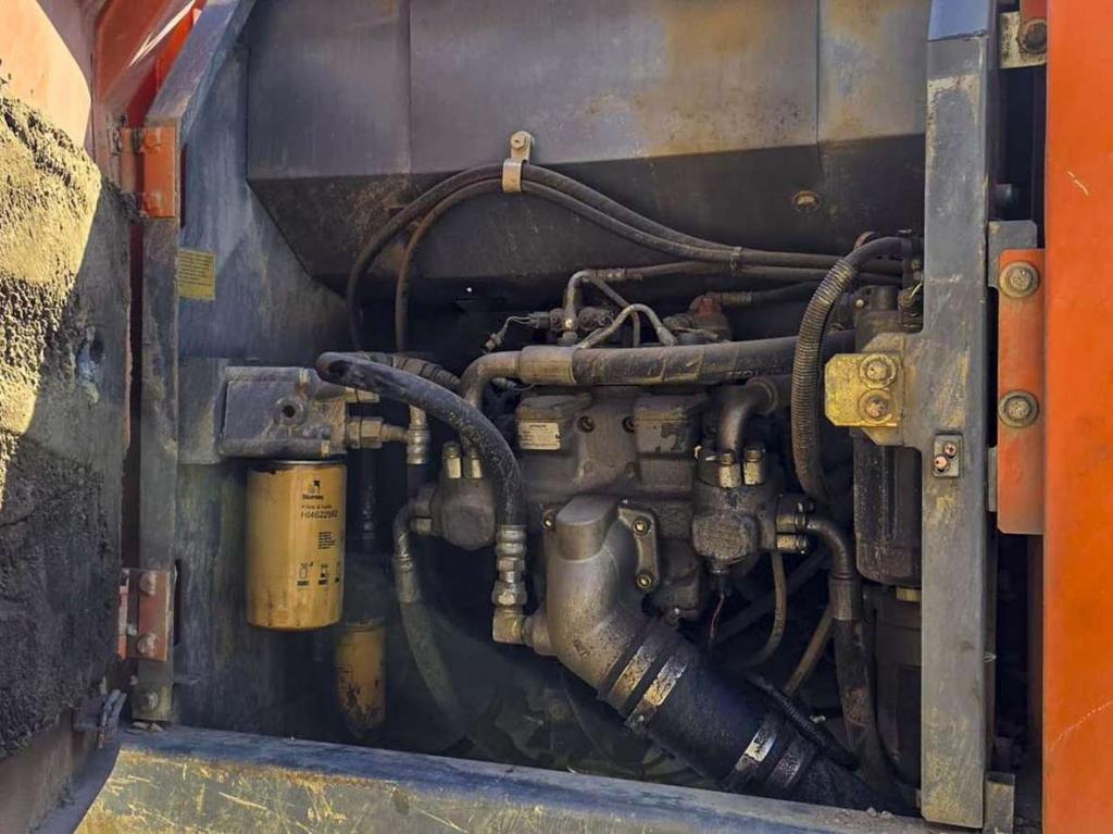 Hitachi Zaxis ZX240N-3 Foto 23