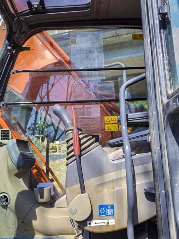 Hitachi Zaxis ZX240N-3 Foto 25