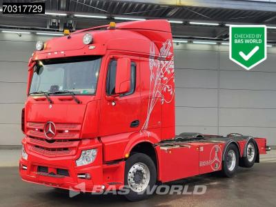 Mercedes-Benz Actros 2553 6X2 Chassis Full Air suspension Lift+steering axle Automatic Euro 6 in vendita da BAS World B.V.