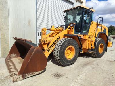 Hyundai HL955