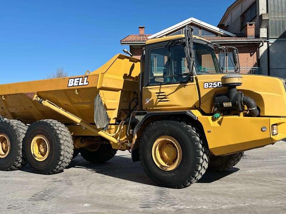 Bell B25D 6x6 Foto 18