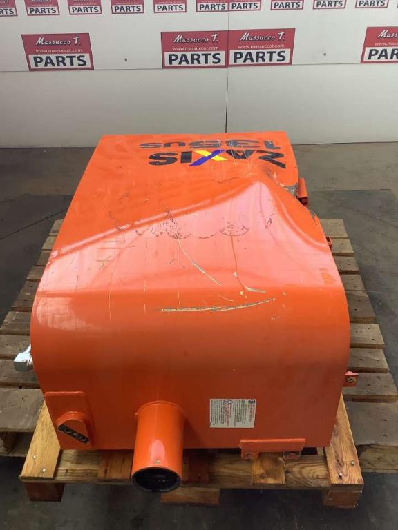 Serbatoio gasolio per Hitachi ZX135US Foto 3