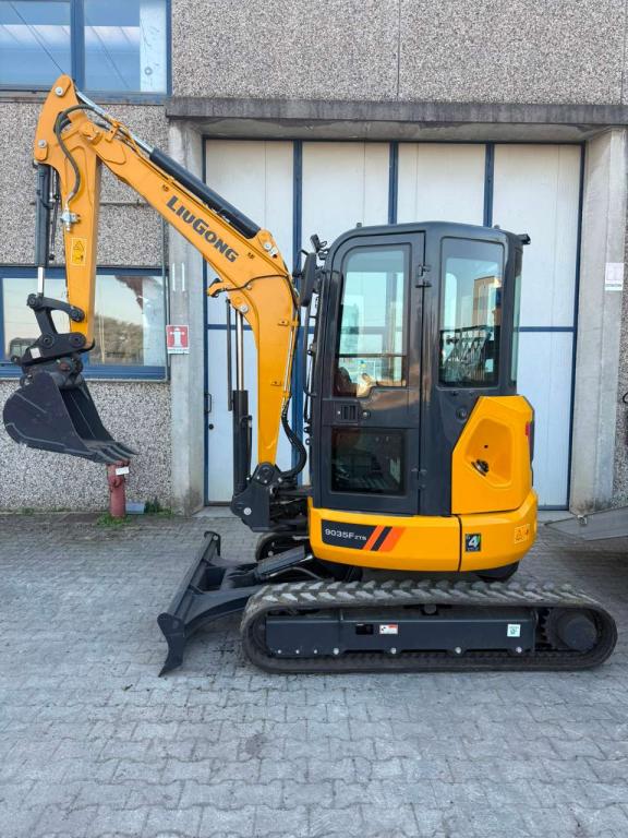 Liugong 9035 zts Foto 1