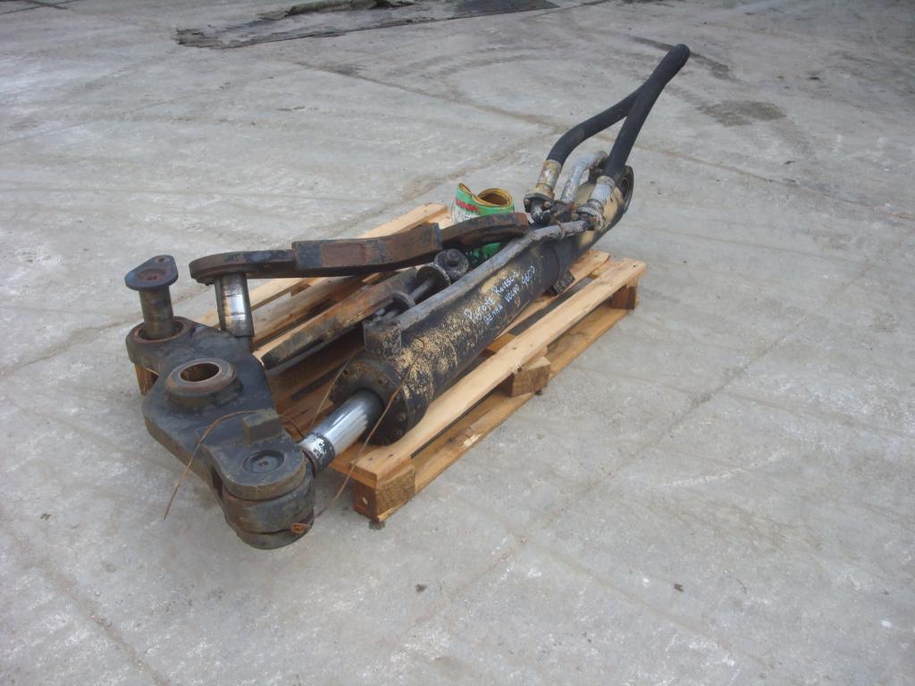 Pistone rotazione benna per Volvo 4600 Foto 4
