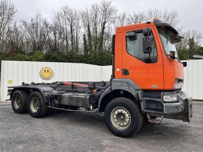 Renault KERAX 320 DCI 6X4 in vendita da SODINEG France
