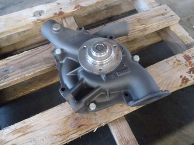 Pompa acqua motore per Fiat Allis FR35 - MOTORE FIAT 8285.22 - CODICE 4764156 in vendita da OLM 90 Srl