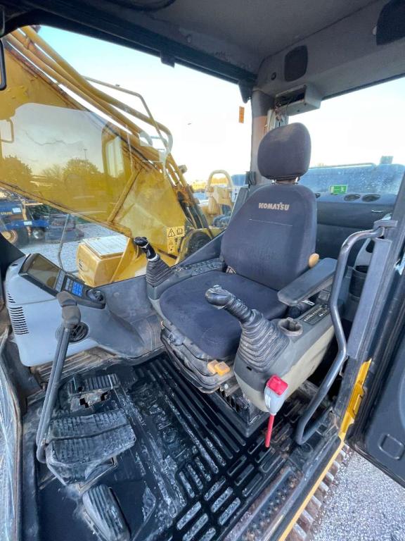 Komatsu PC 350NLC-8 Foto 12