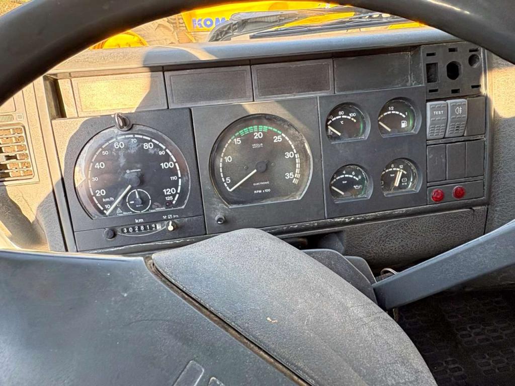 Iveco 100E15 Foto 8