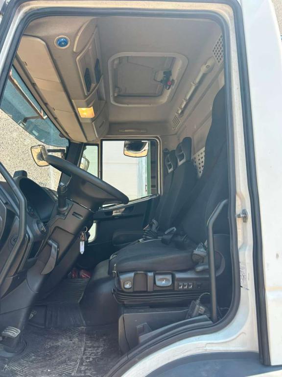 Iveco EUROCARGO 140-250 Foto 18