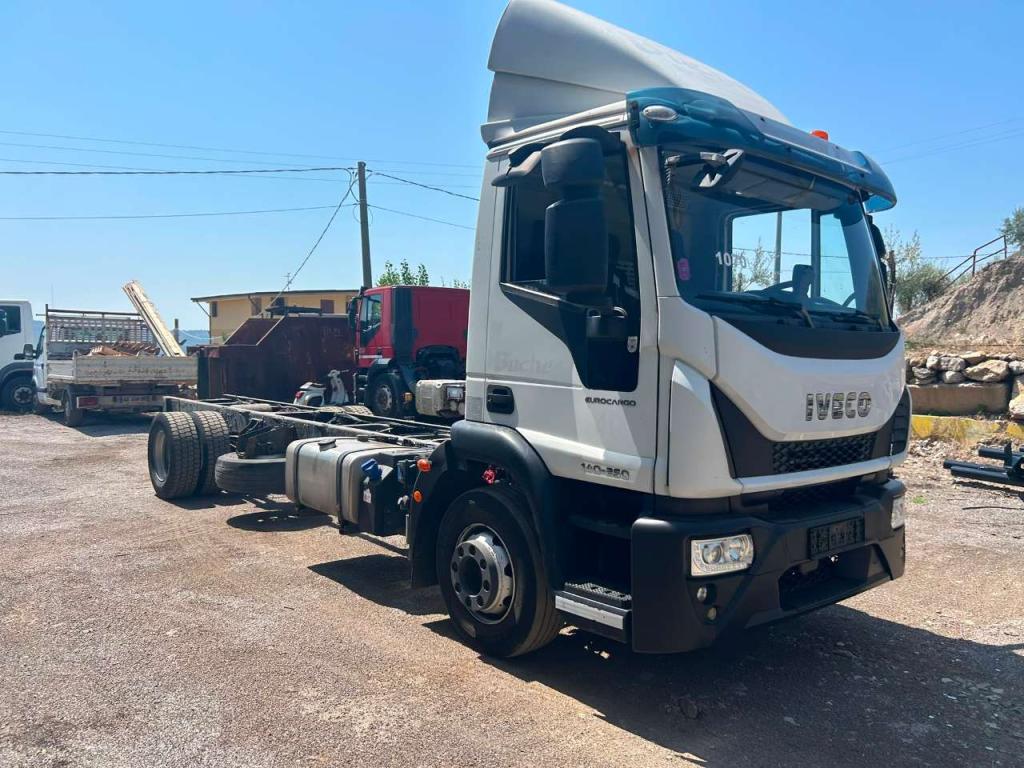 Iveco EUROCARGO 140-250 Foto 9