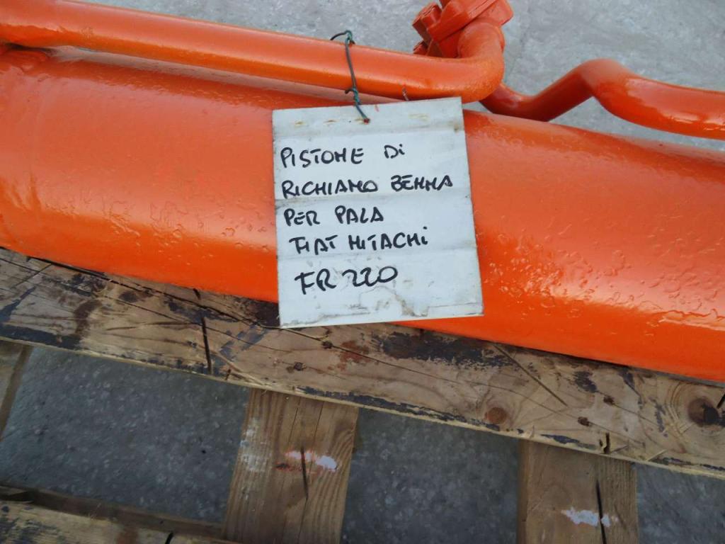 Pistone rotazione benna per Fiat Hitachi FR220 Foto 4