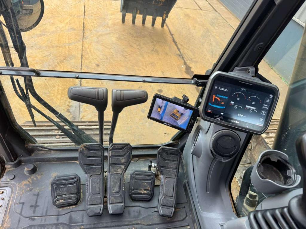 Doosan DX225LC-7 Foto 22