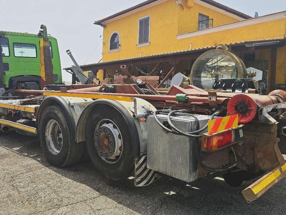 Iveco EUROTECH A240E26 Foto 3