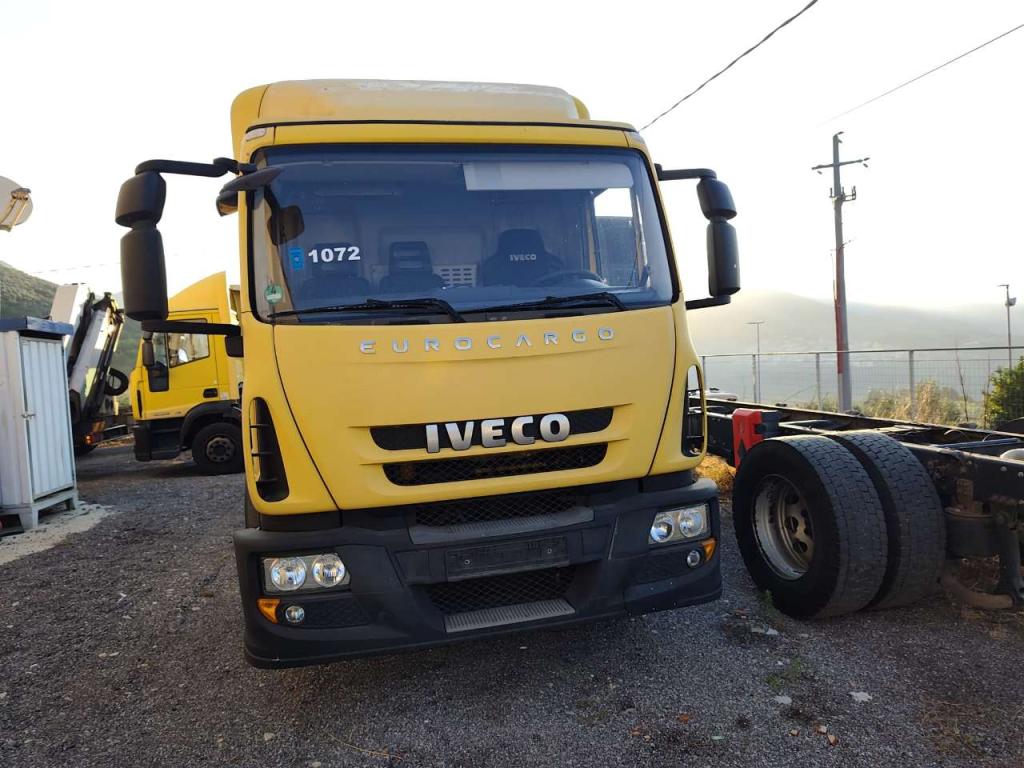 Iveco EUROCARGO CUBE 120E28P Foto 11