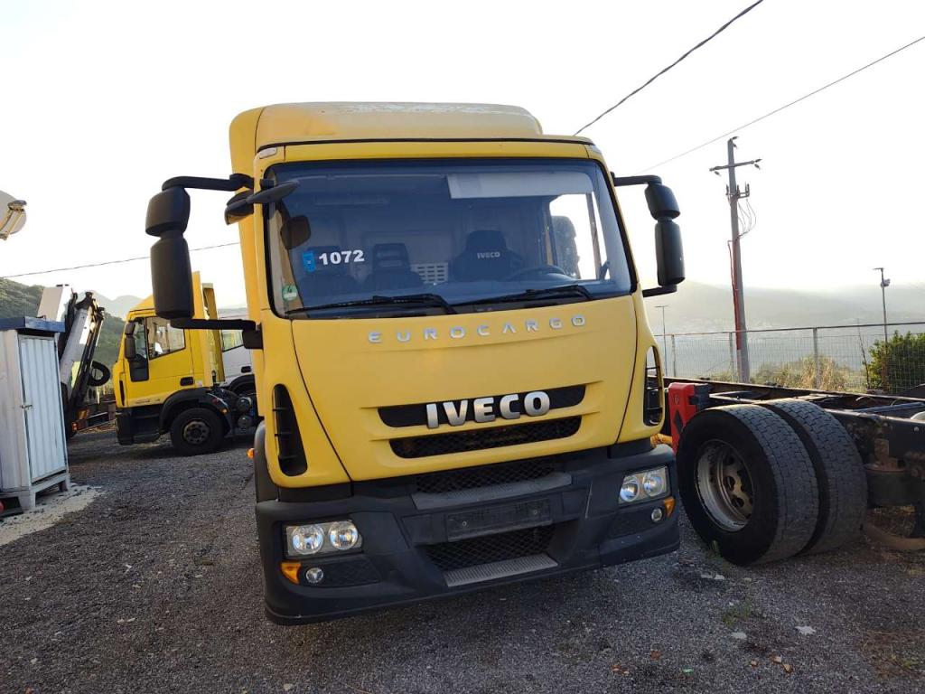Iveco EUROCARGO CUBE 120E28P Foto 12