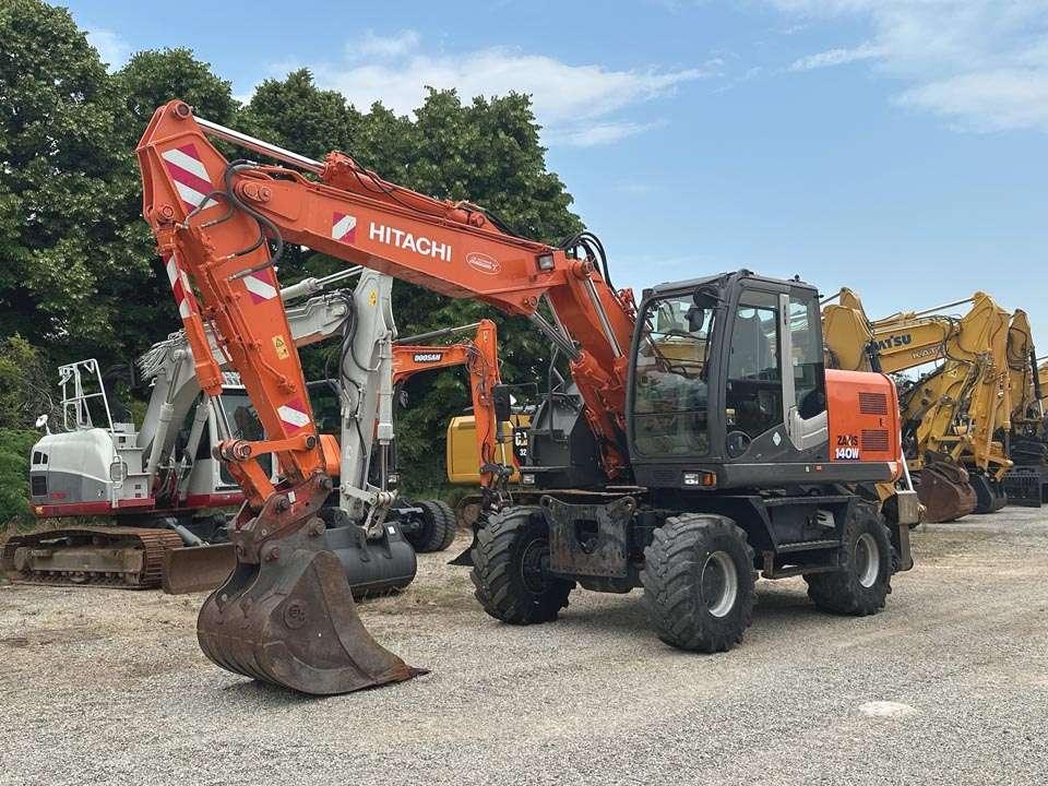 Hitachi ZX140WT-3 Foto 1