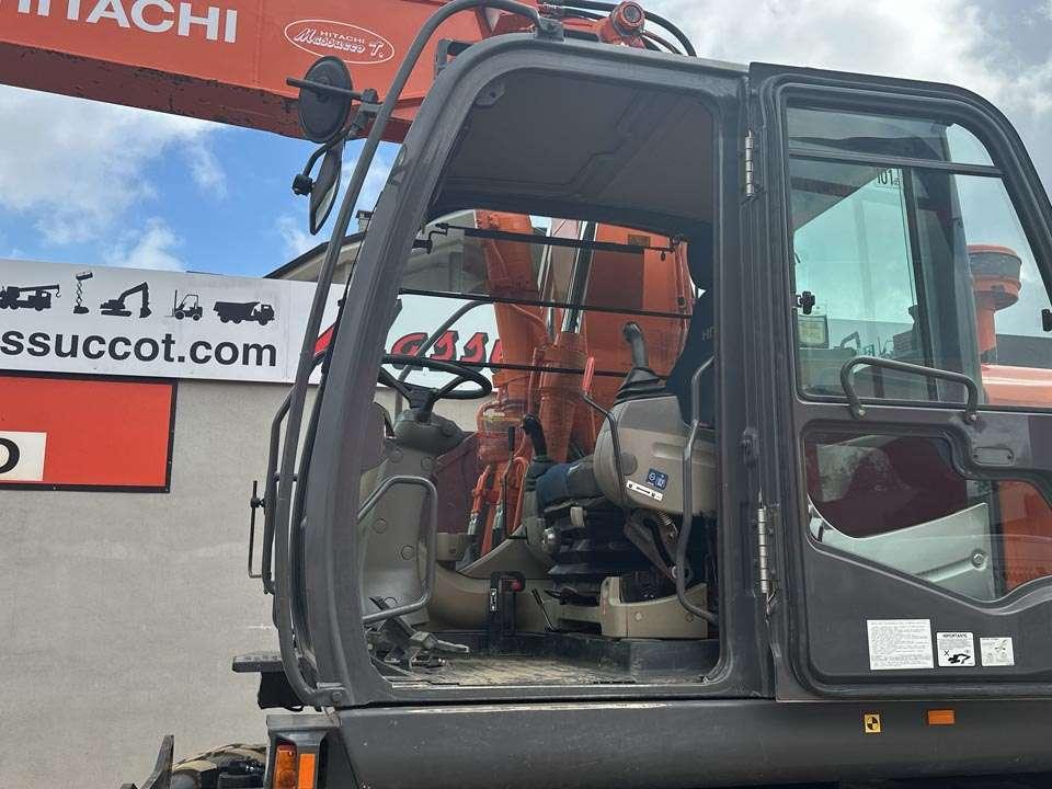 Hitachi ZX140WT-3 Foto 16