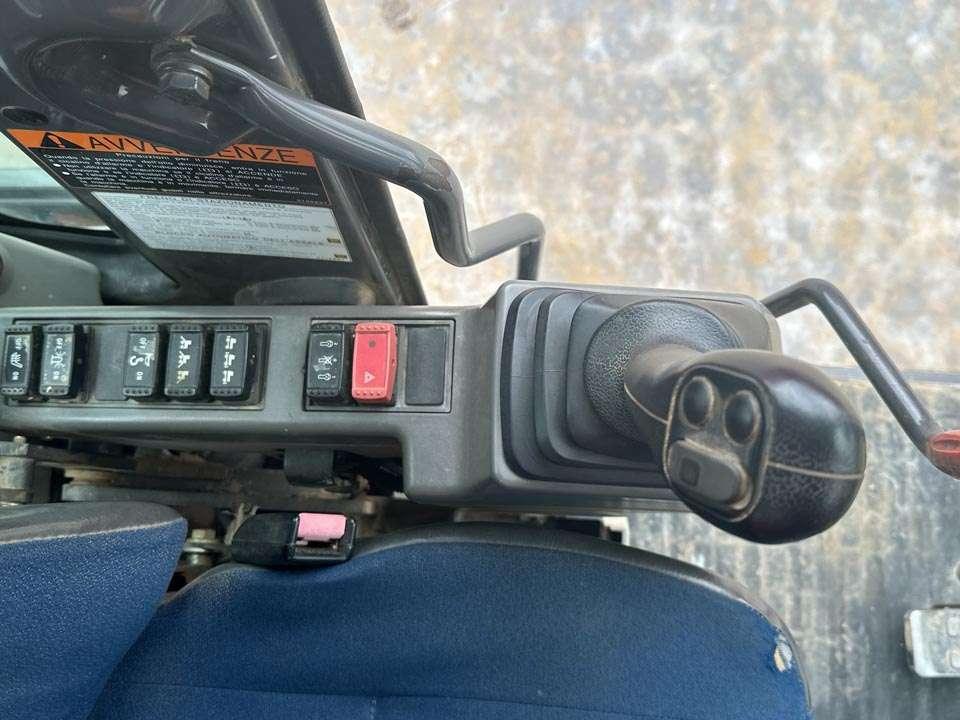 Hitachi ZX140WT-3 Foto 20