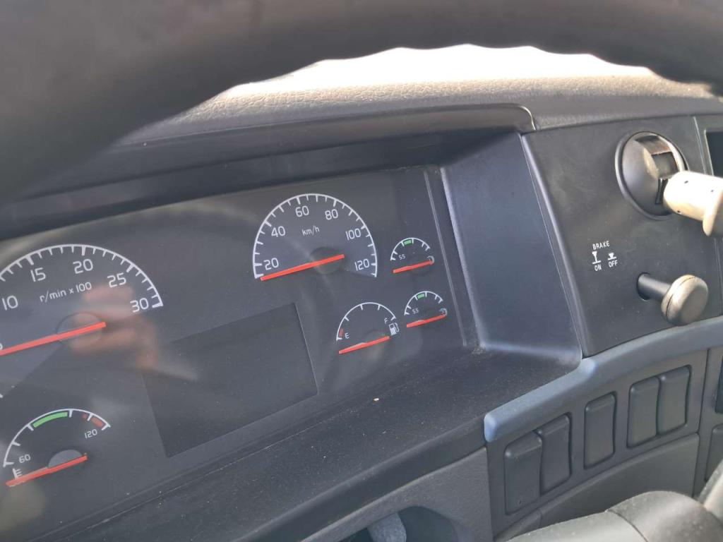 Volvo FM 300 Foto 10