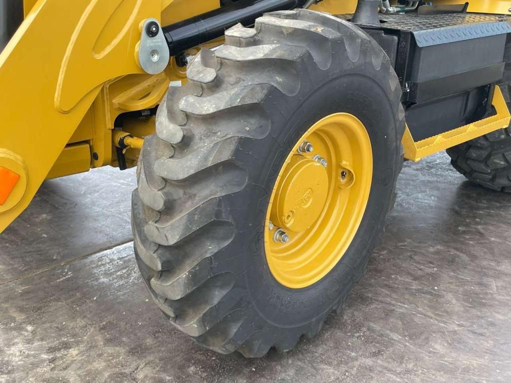 Caterpillar 424 Foto 13