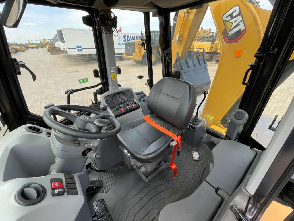 Caterpillar 424 Foto 21