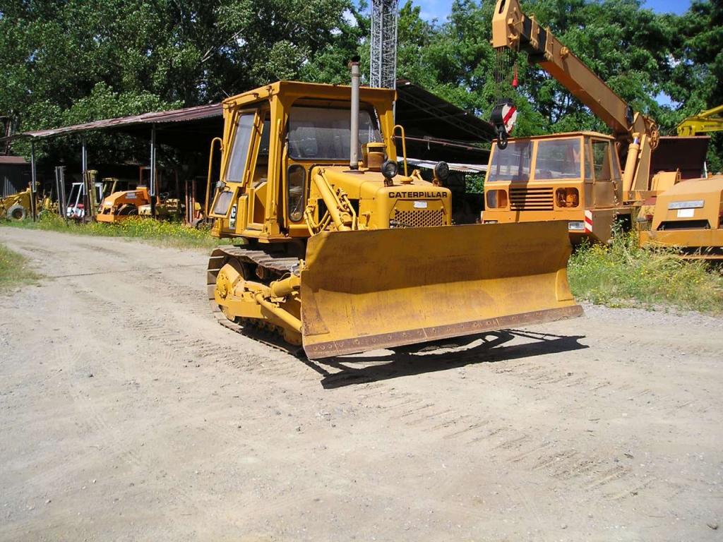 Caterpillar D4 E Foto 4