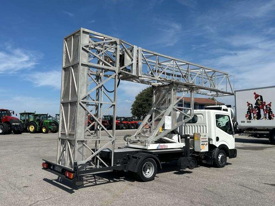 Nissan Barin ABC 60-S Foto 23