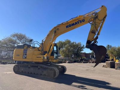Komatsu PC210 NLC-11 in vendita da Mazzuoli SPA