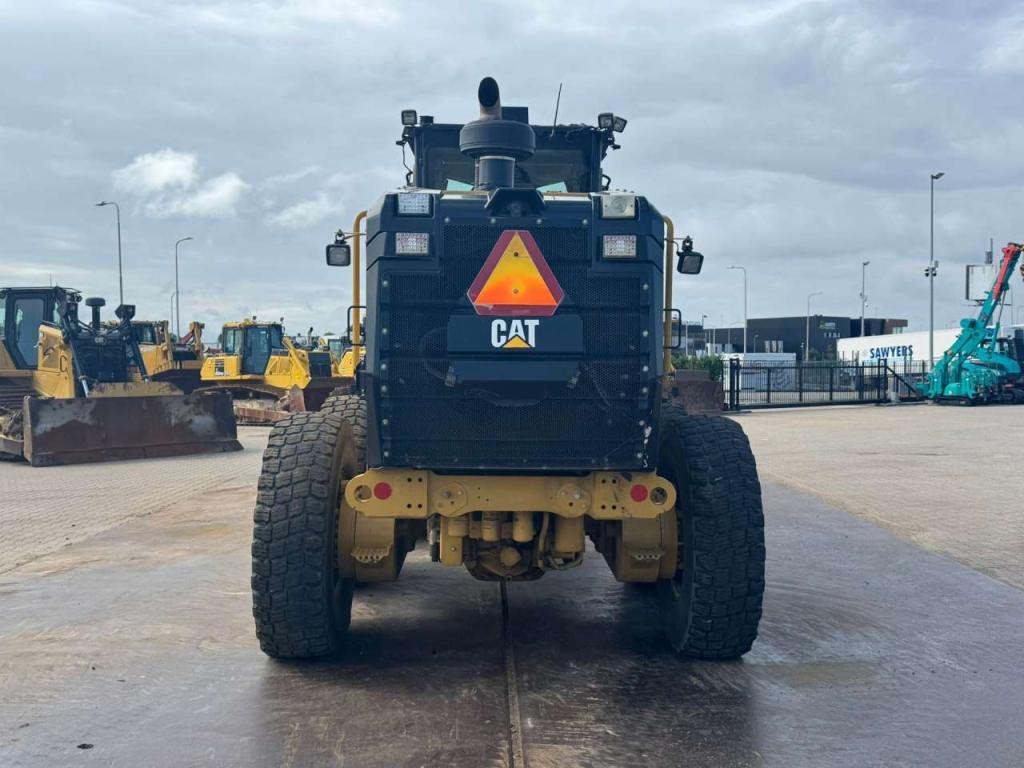Caterpillar 140M2 AWD Foto 4