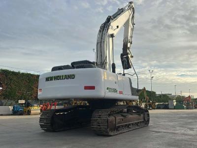 New Holland E 305 C