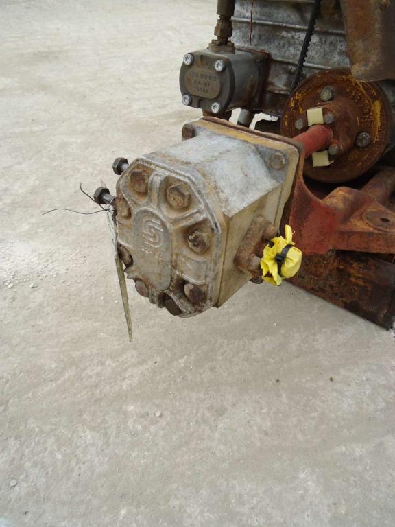Pompa idraulica per Fiat Allis FL4M e FL4L Foto 2